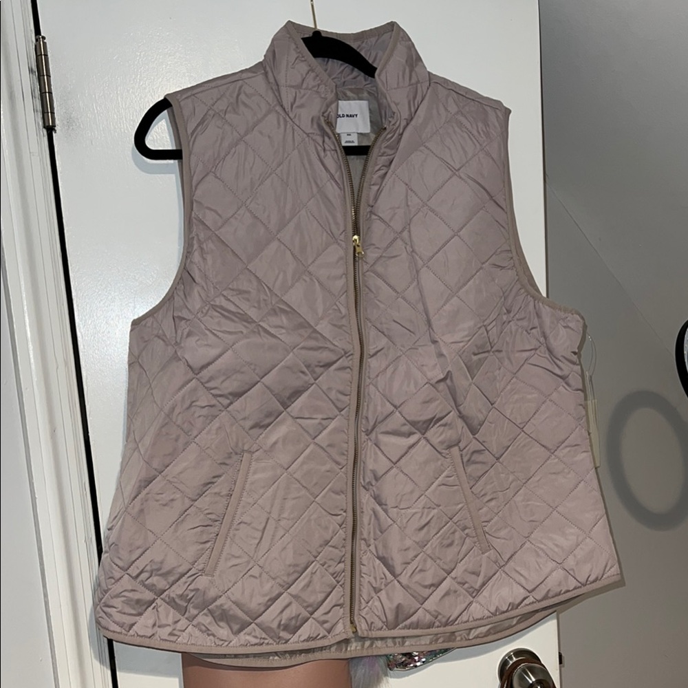 Old Navy Tan Quilted Vest Lightweight Insulated